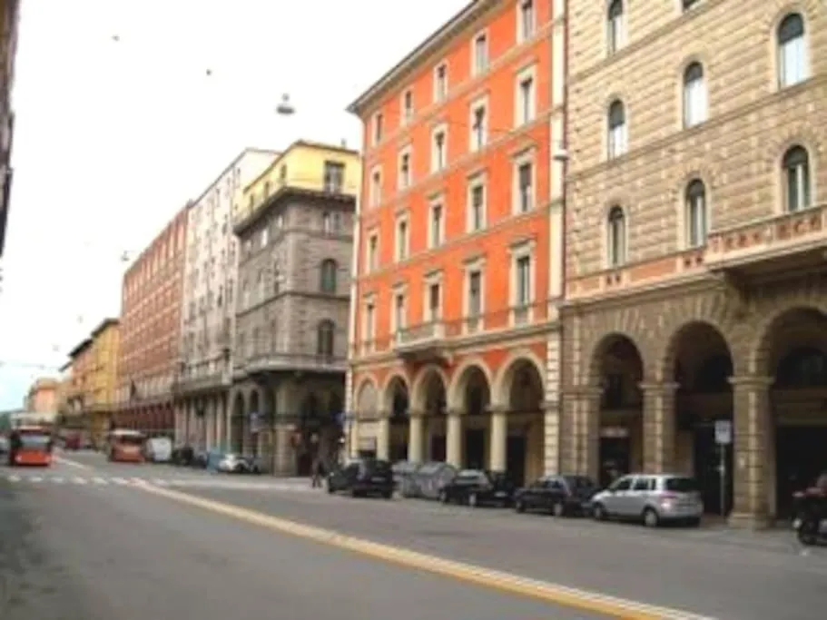 Mille'S Appartament City Center Bologna